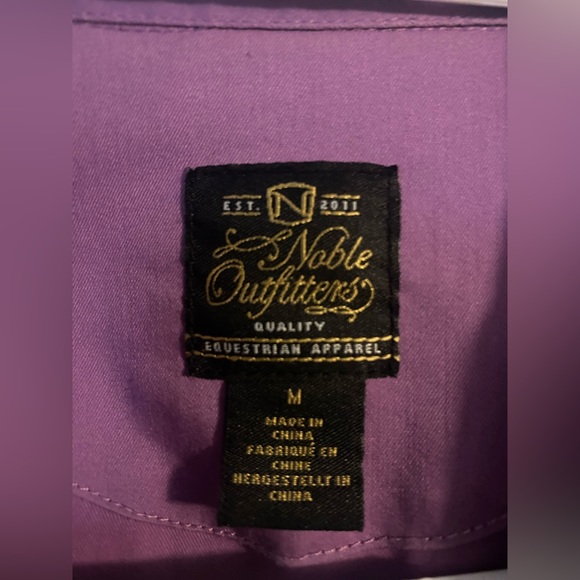 Noble Outfitters Women’s Show Shirt - Picture 3 of 3